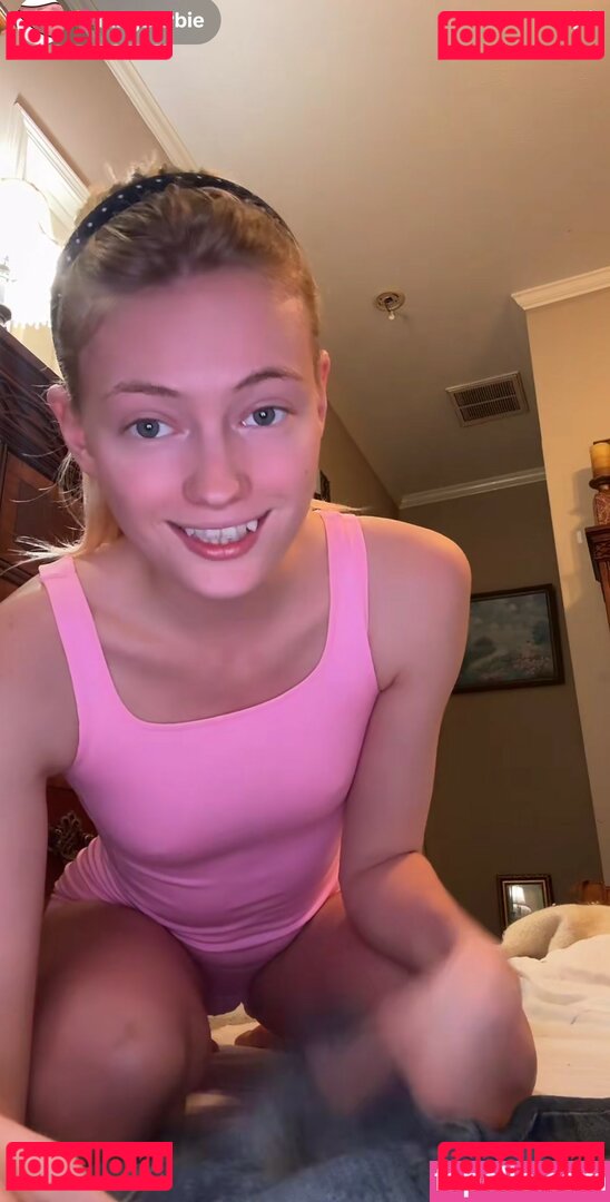 FangBarbie Nude Onlyfans Photo 13
