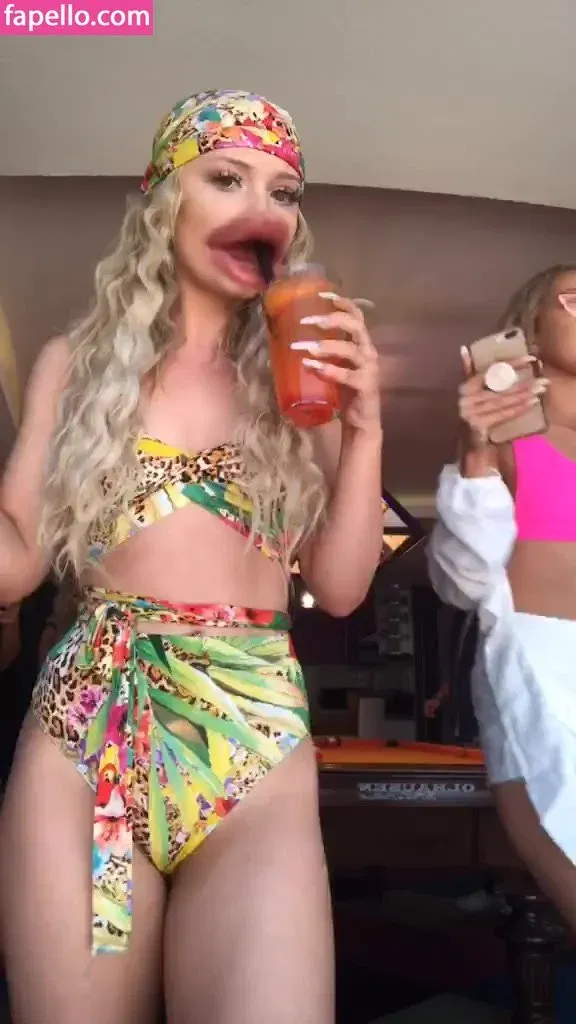 Briea Harm Onlyfans Photo Gallery 