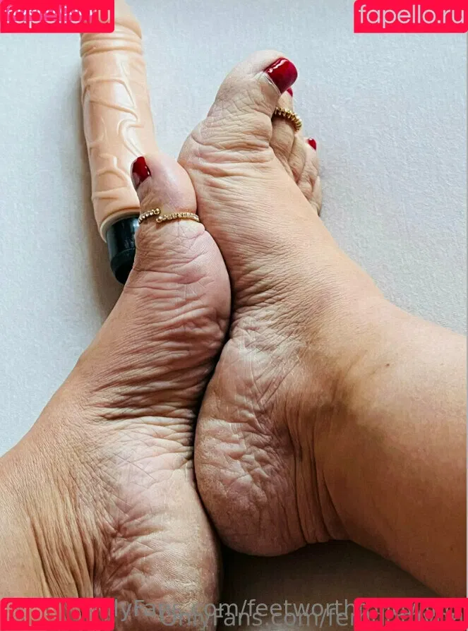 feetworthfollowing Onlyfans Photo Gallery 