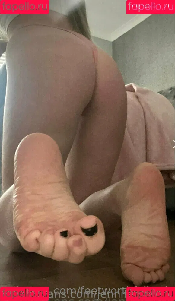 feetworthfollowing Onlyfans Photo Gallery 
