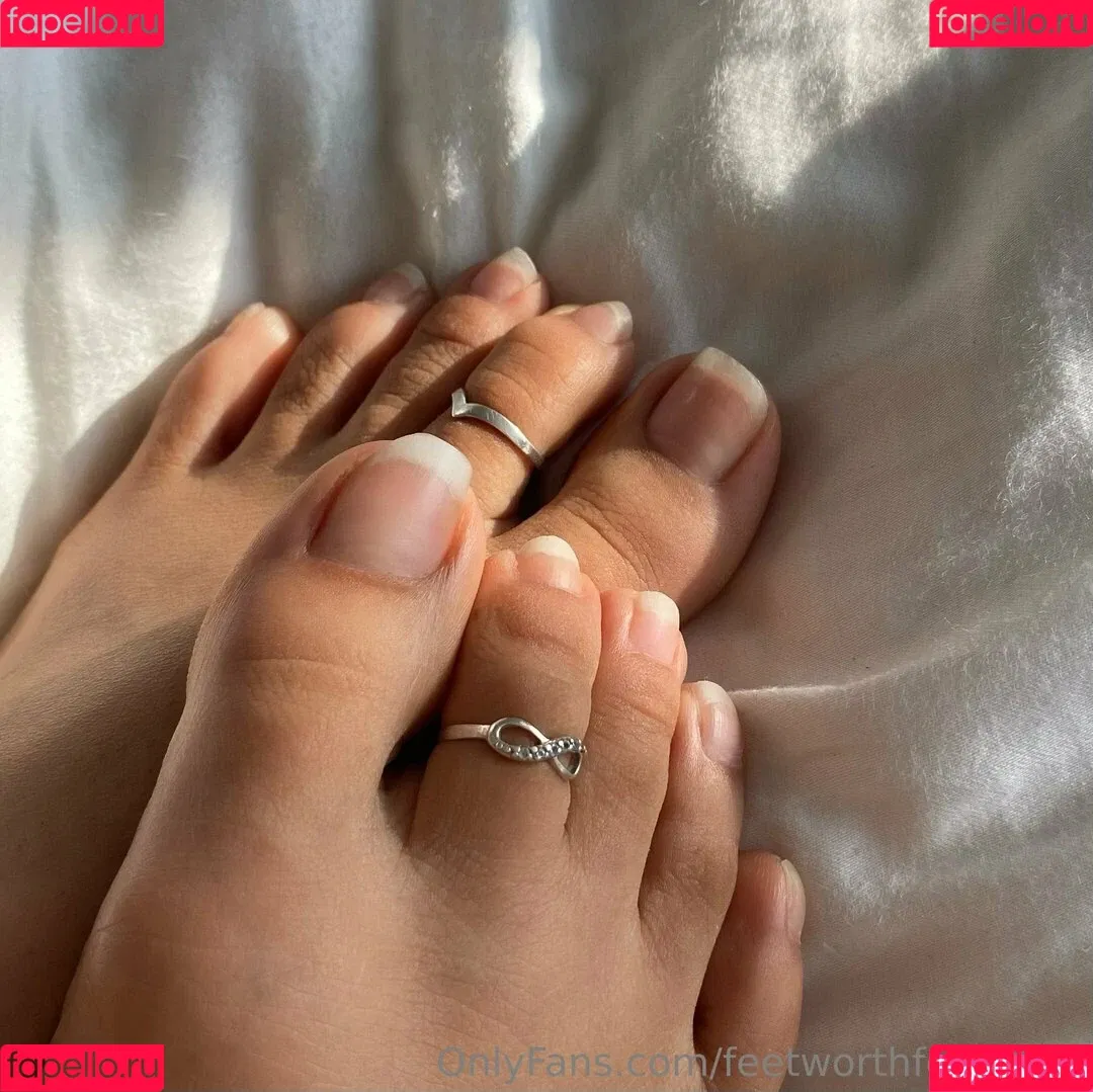 feetworthfollowing Onlyfans Photo Gallery 