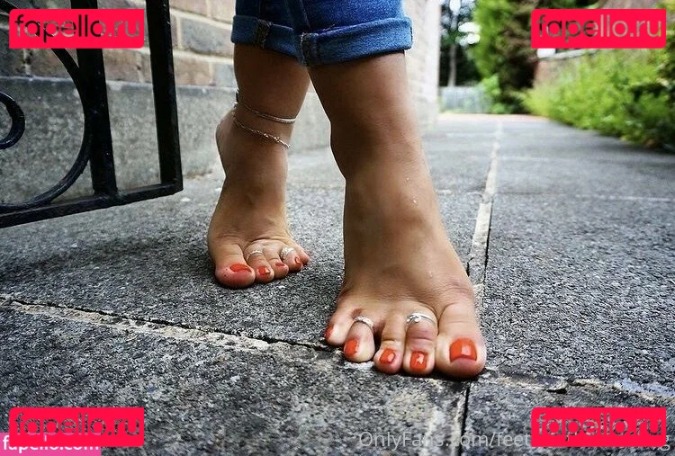 feetworthfollowing Onlyfans Photo Gallery 