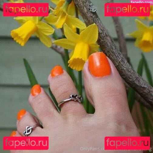 feetworthfollowing Onlyfans Photo Gallery 