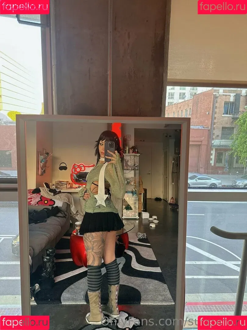 suikomuu Onlyfans Photo Gallery 