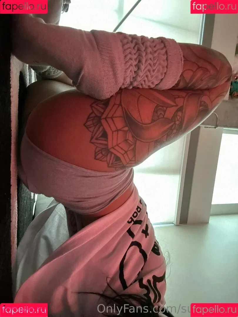 suikomuu Onlyfans Photo Gallery 