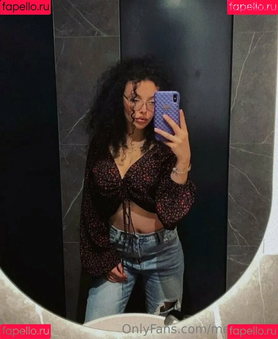 mellany18 Onlyfans Photo Gallery 