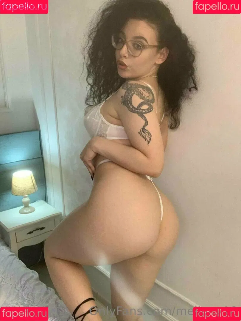 mellany18 Onlyfans Photo Gallery 