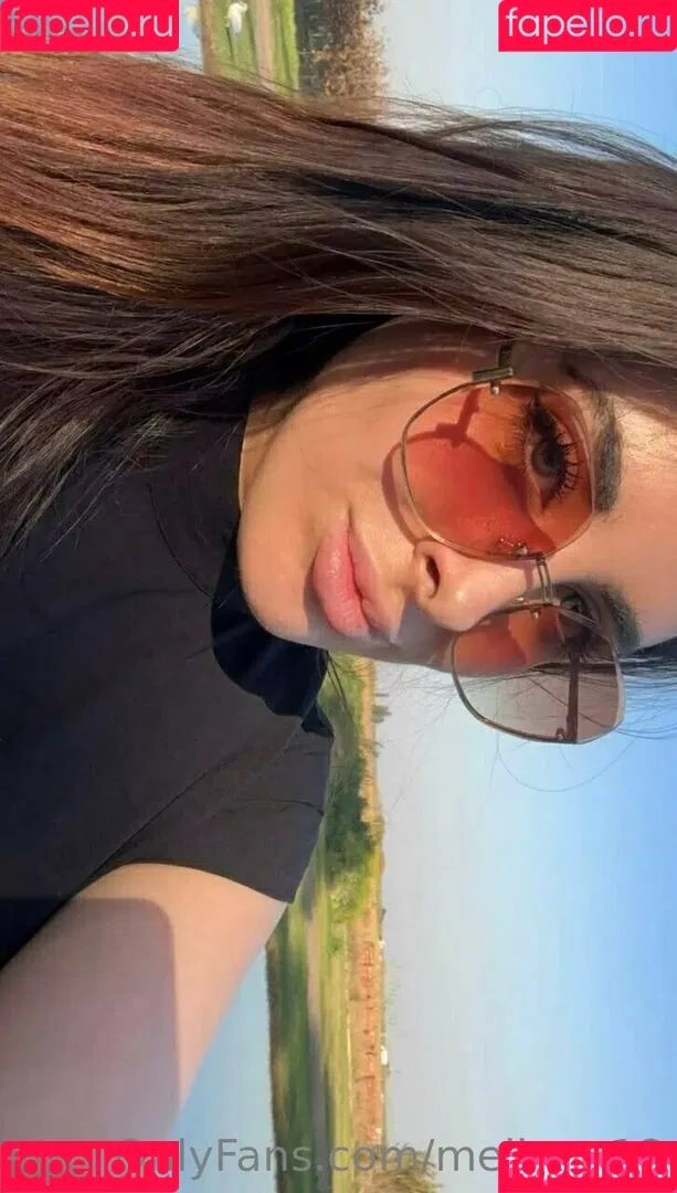 mellany18 Onlyfans Photo Gallery 
