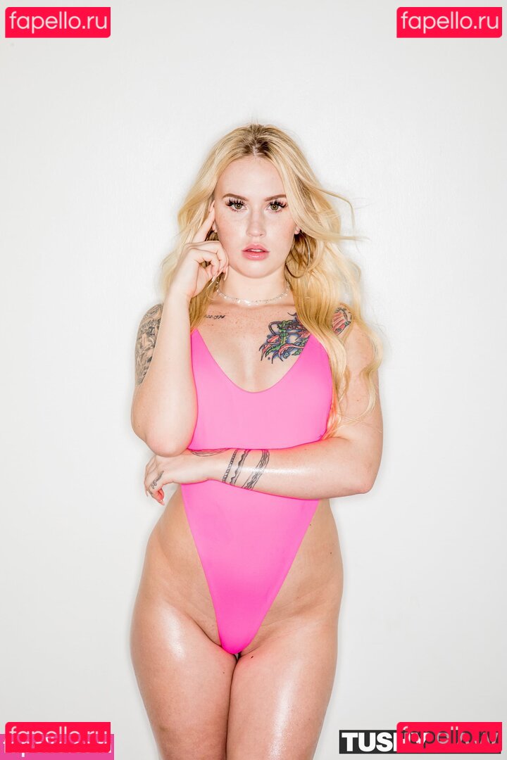 Layla Love Nude Onlyfans Photo 9