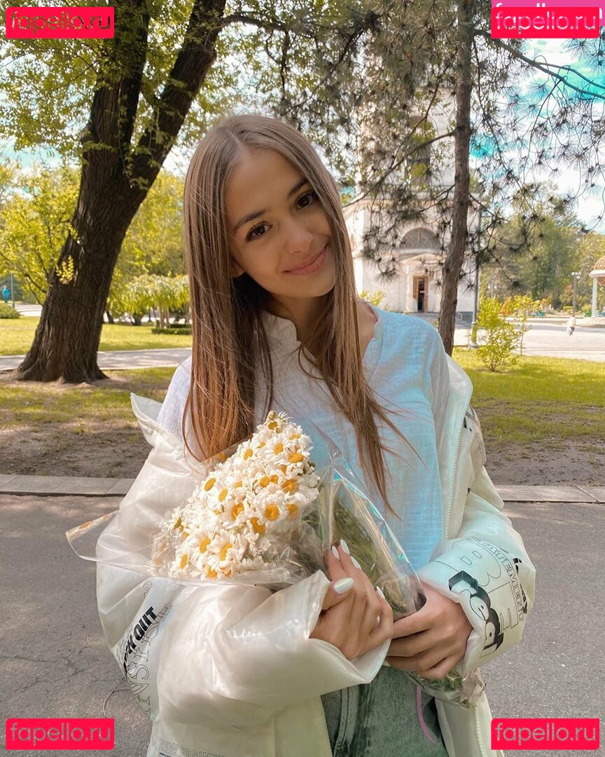 Iuliana Beregoi Nude Onlyfans Photo 39