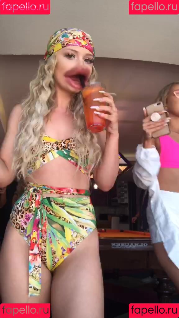 Briea Harm Onlyfans Photo Gallery 