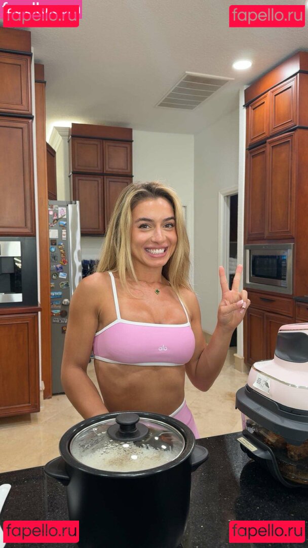 Athena Paris Nude Onlyfans Photo 8