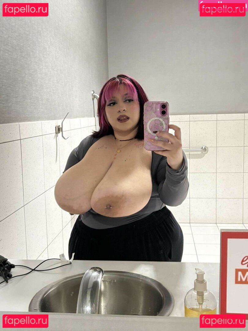 Smilezlots96 Nude Onlyfans Photo 3