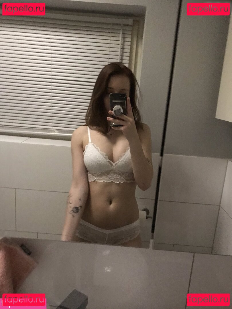 Kalemia Nude Onlyfans Photo 20