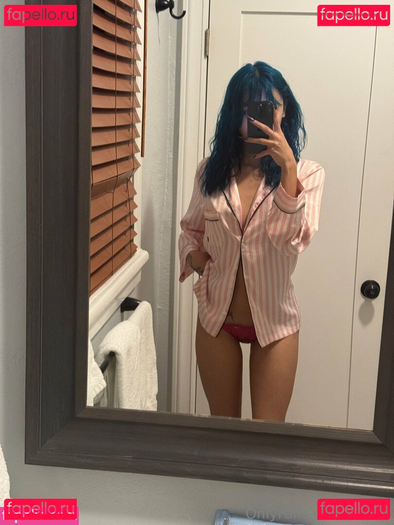 Ari.elll – Nahá fotografie z OnlyFans 22
