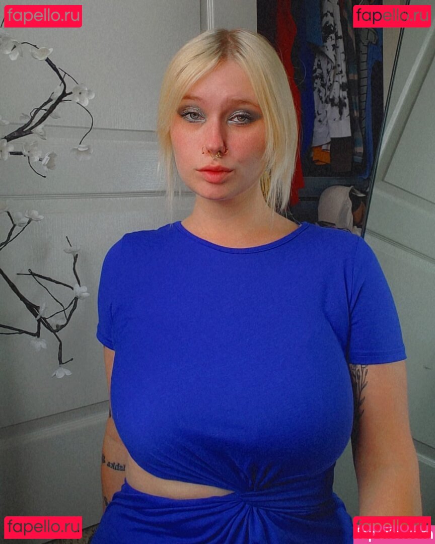 mysticaldesire.s Nude Onlyfans Photo 14