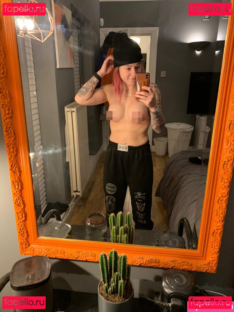 Lucy Spraggan Nude Onlyfans Photo 39