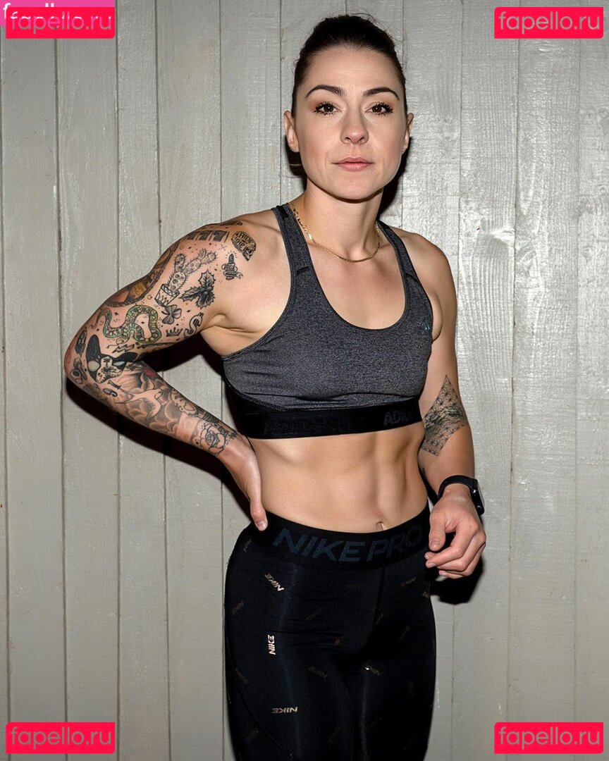 Lucy Spraggan Nude Onlyfans Photo 19