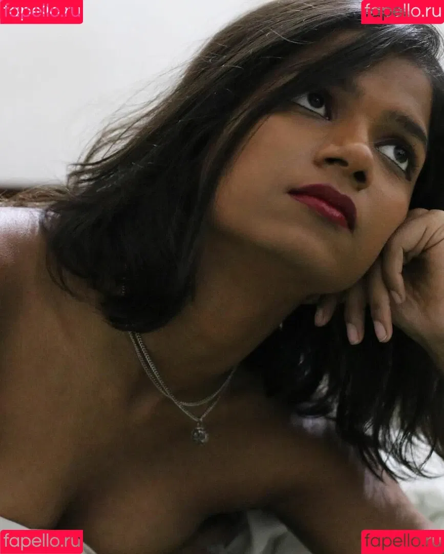 Khyatishree Onlyfans Photo Gallery 