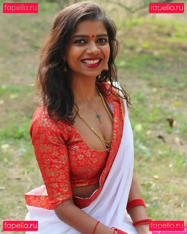 Khyatishree Onlyfans Photo Gallery 