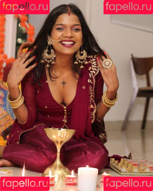 Khyatishree Onlyfans Photo Gallery 