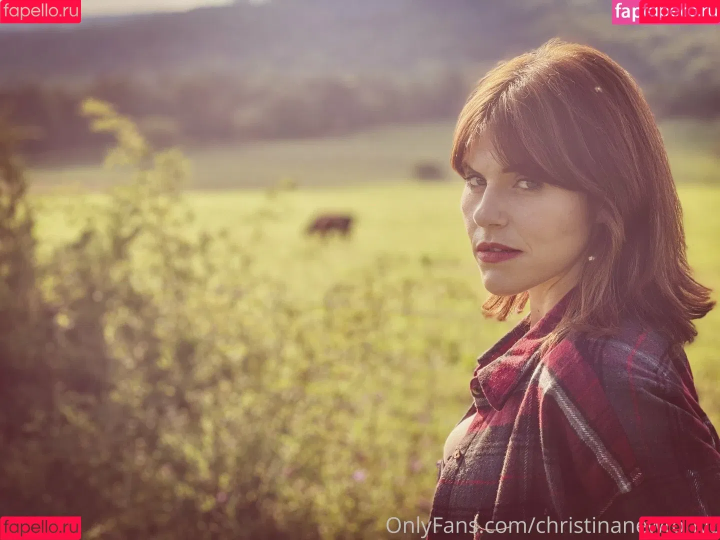 Country Christina Onlyfans Photo Gallery 
