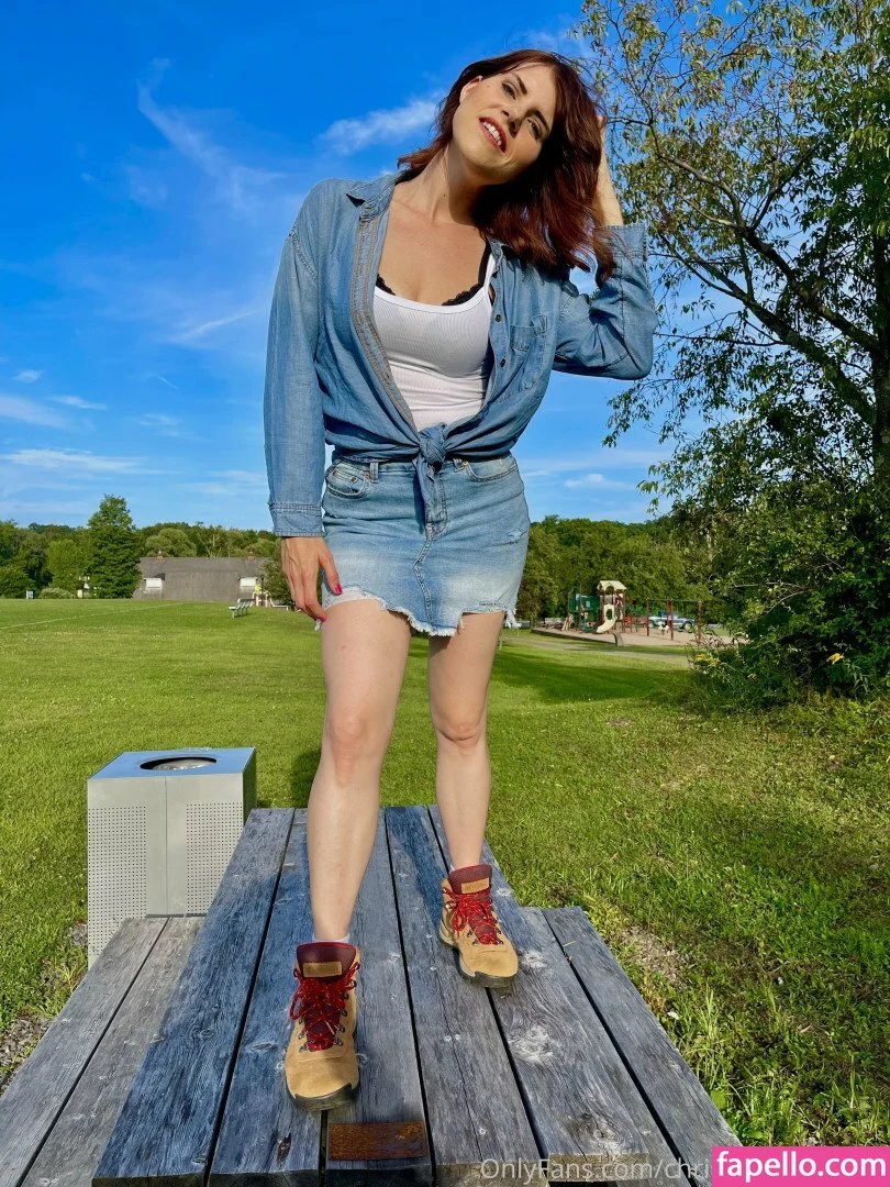 Country Christina Onlyfans Photo Gallery 