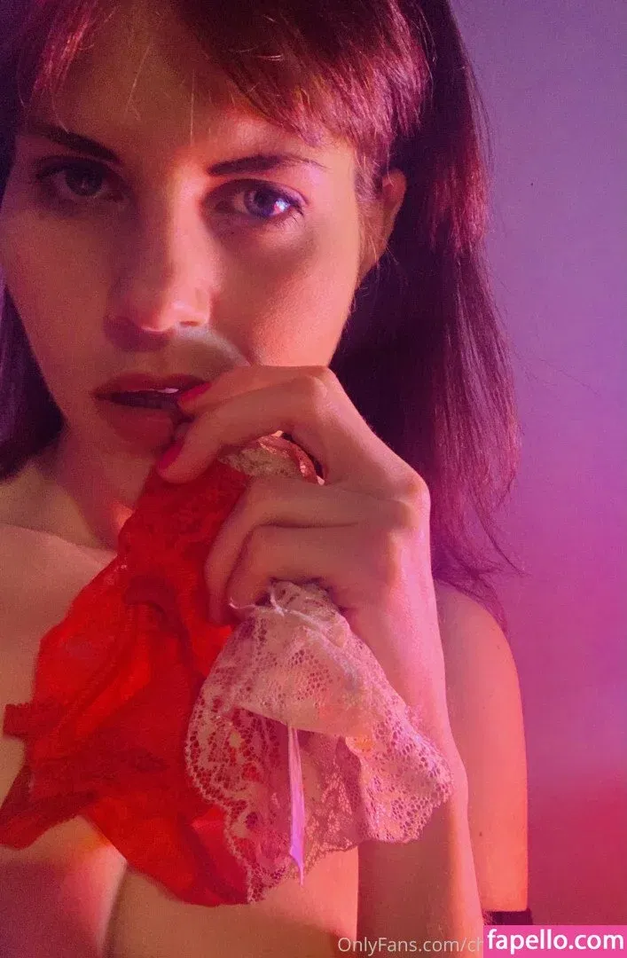 Country Christina Onlyfans Photo Gallery 