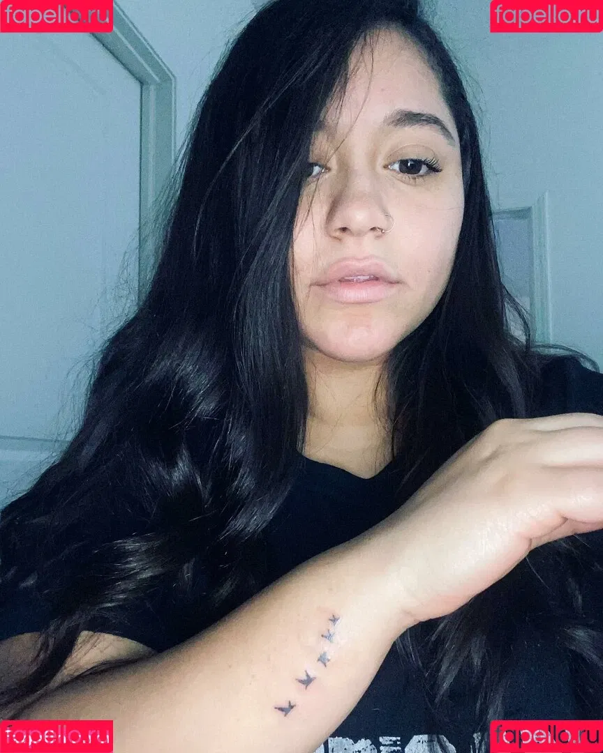 rijayy Onlyfans Photo Gallery 