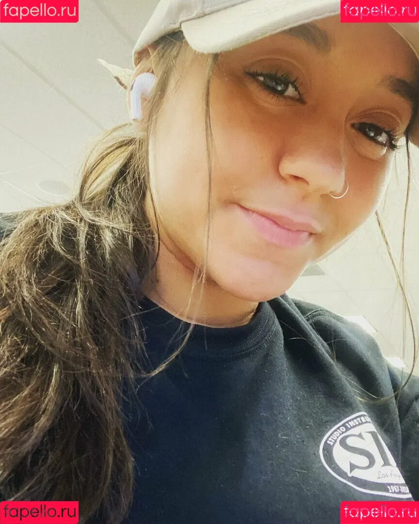 rijayy Onlyfans Photo Gallery 