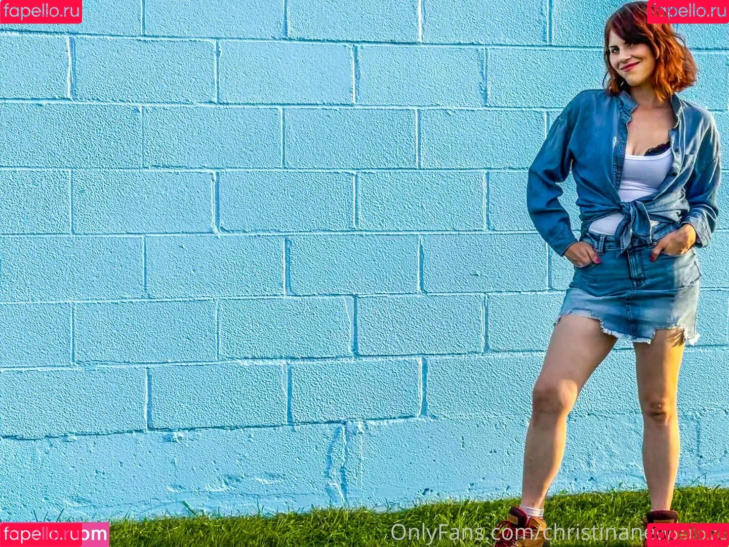 Country Christina Onlyfans Photo Gallery 