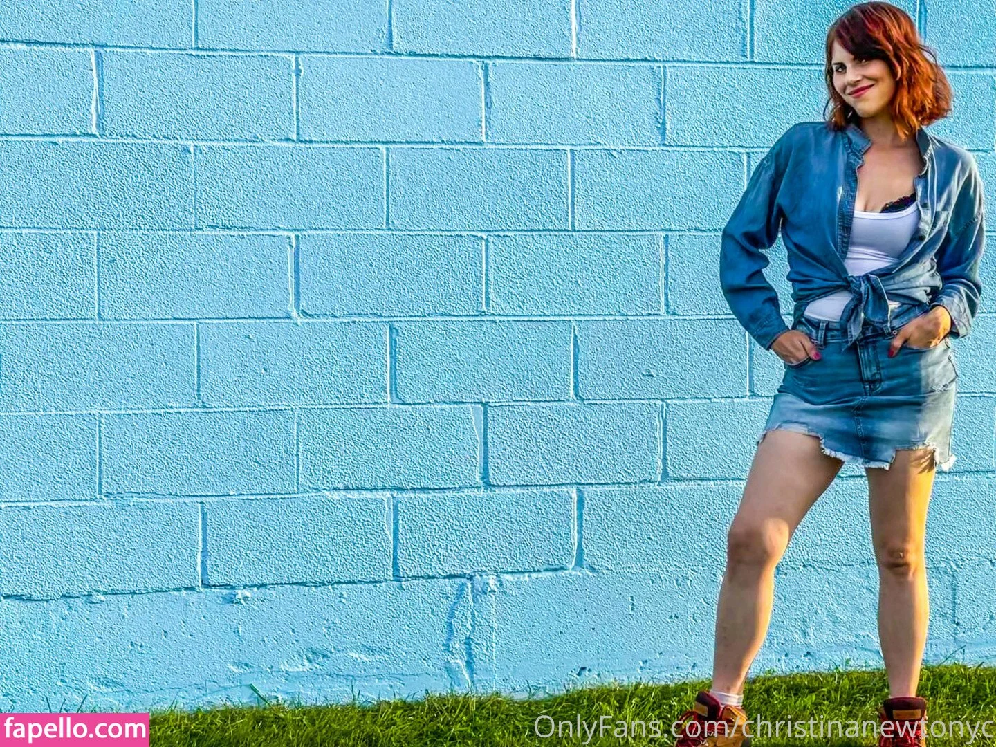 Country Christina Onlyfans Photo Gallery 