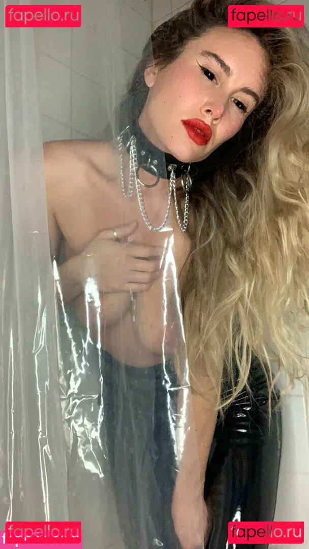 Bad Lou Lou Onlyfans Photo Gallery 