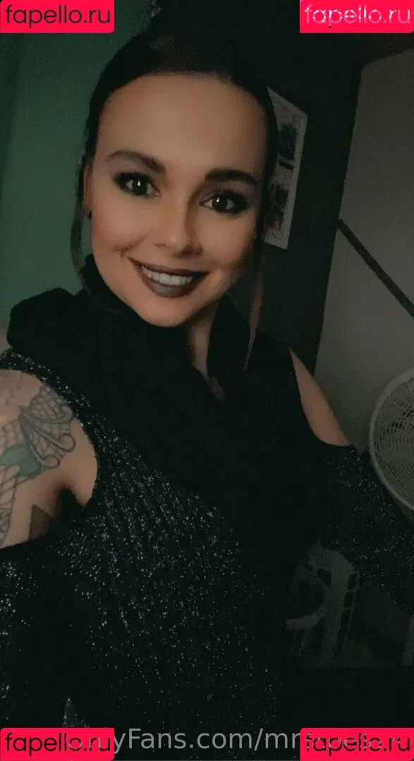 mrstoes24 Onlyfans Photo Gallery 