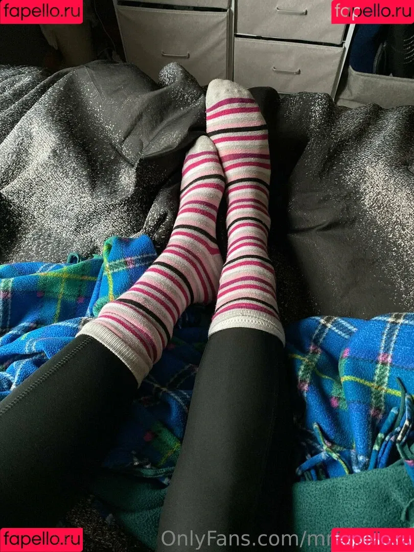 mrstoes24 Onlyfans Photo Gallery 