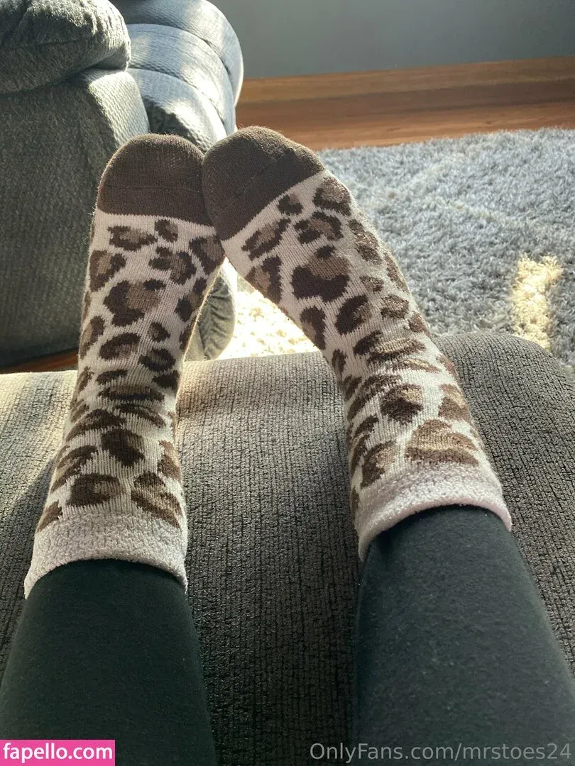 mrstoes24 Onlyfans Photo Gallery 