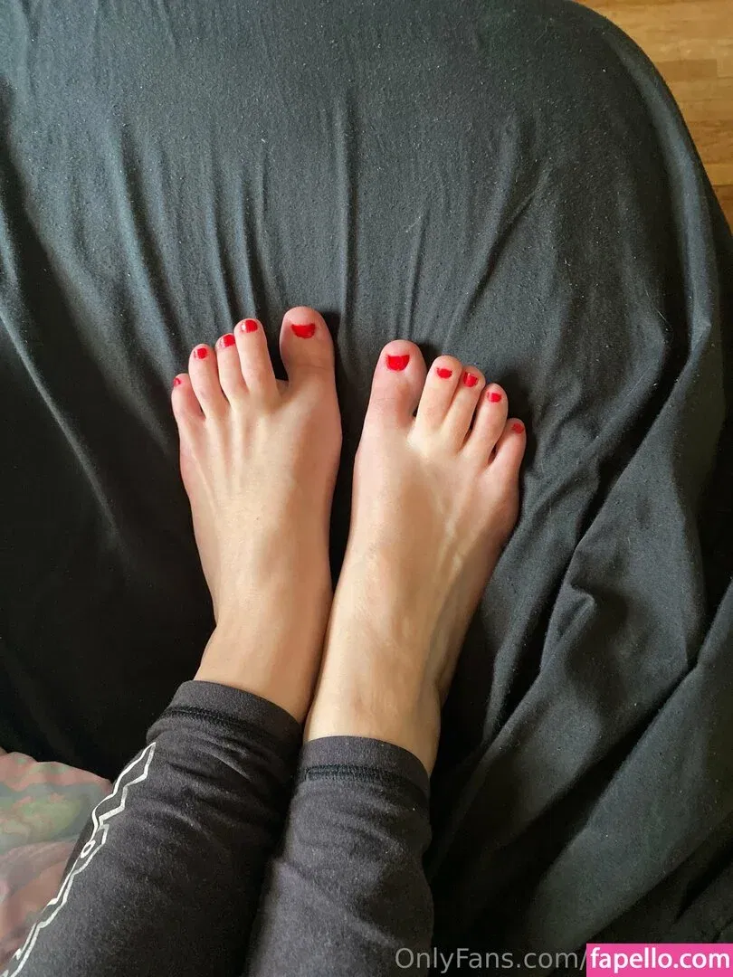 mrstoes24 Onlyfans Photo Gallery 