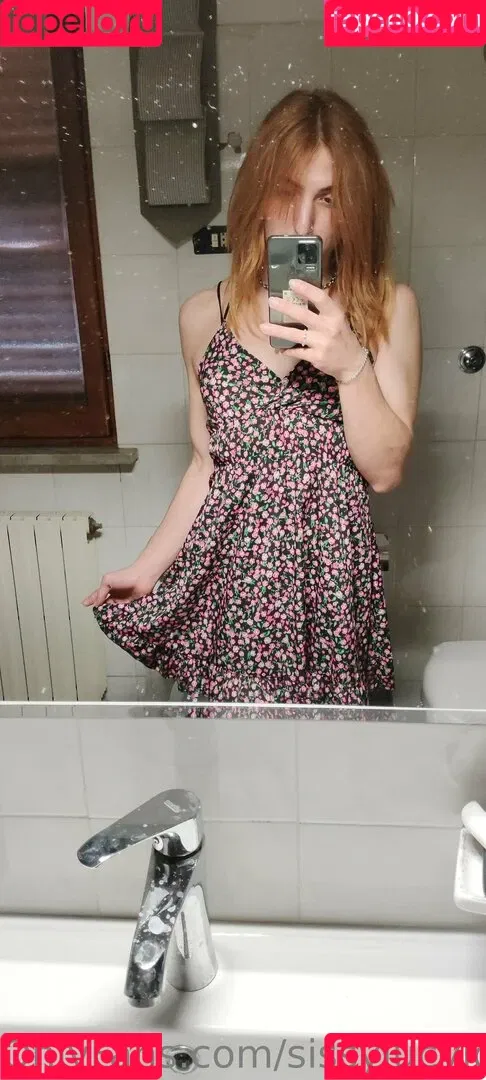sissylucylove Onlyfans Photo Gallery 