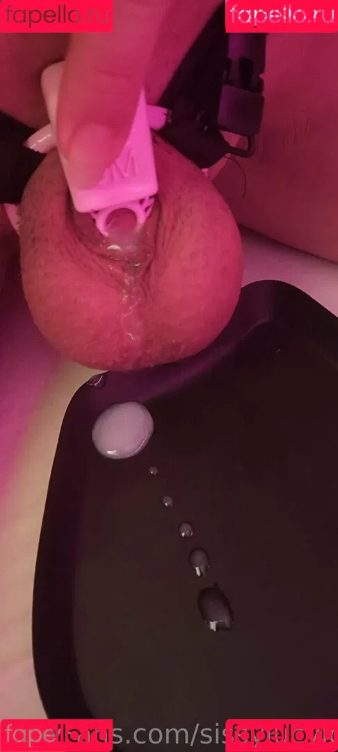 sissylucylove Onlyfans Photo Gallery 
