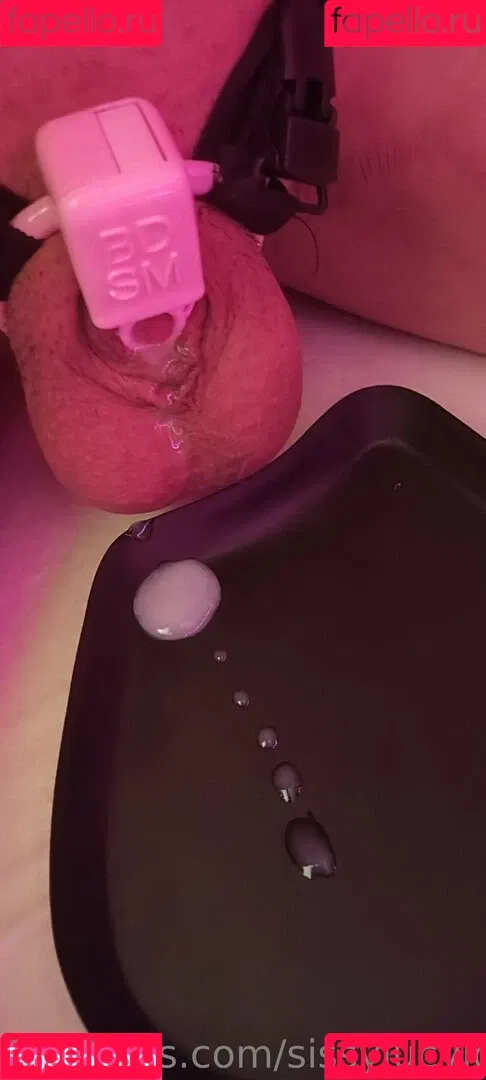 sissylucylove Onlyfans Photo Gallery 