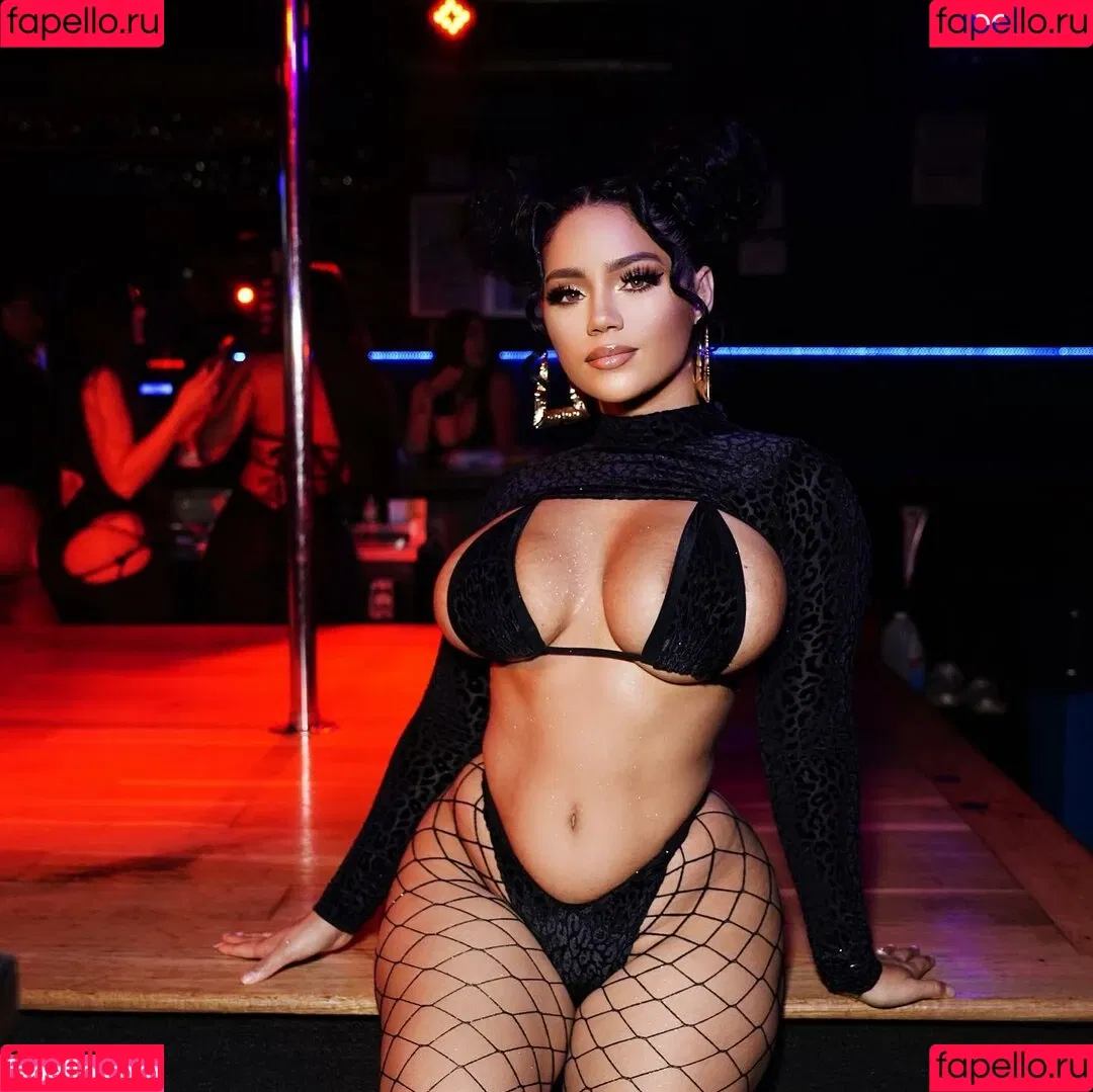Makeawishstar Onlyfans Photo Gallery 