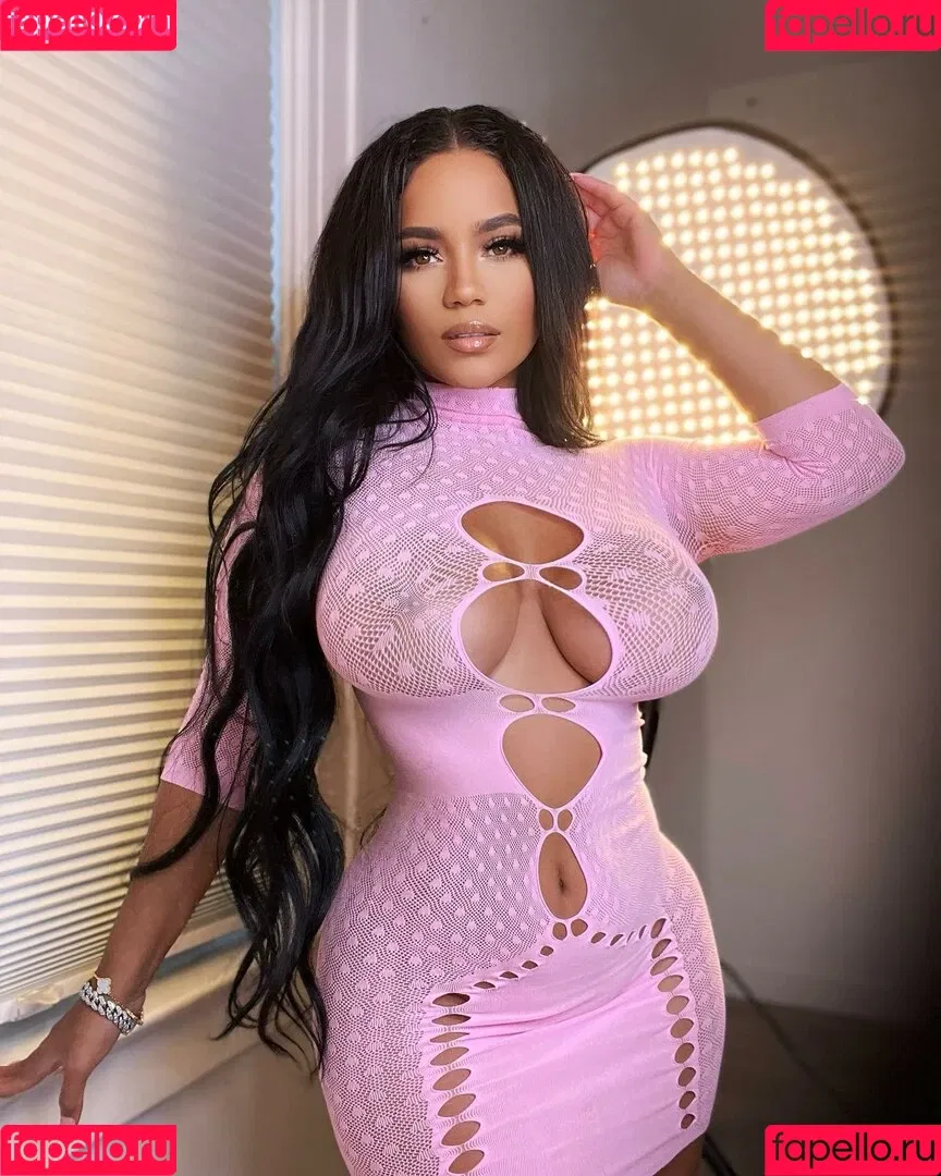 Makeawishstar Onlyfans Photo Gallery 