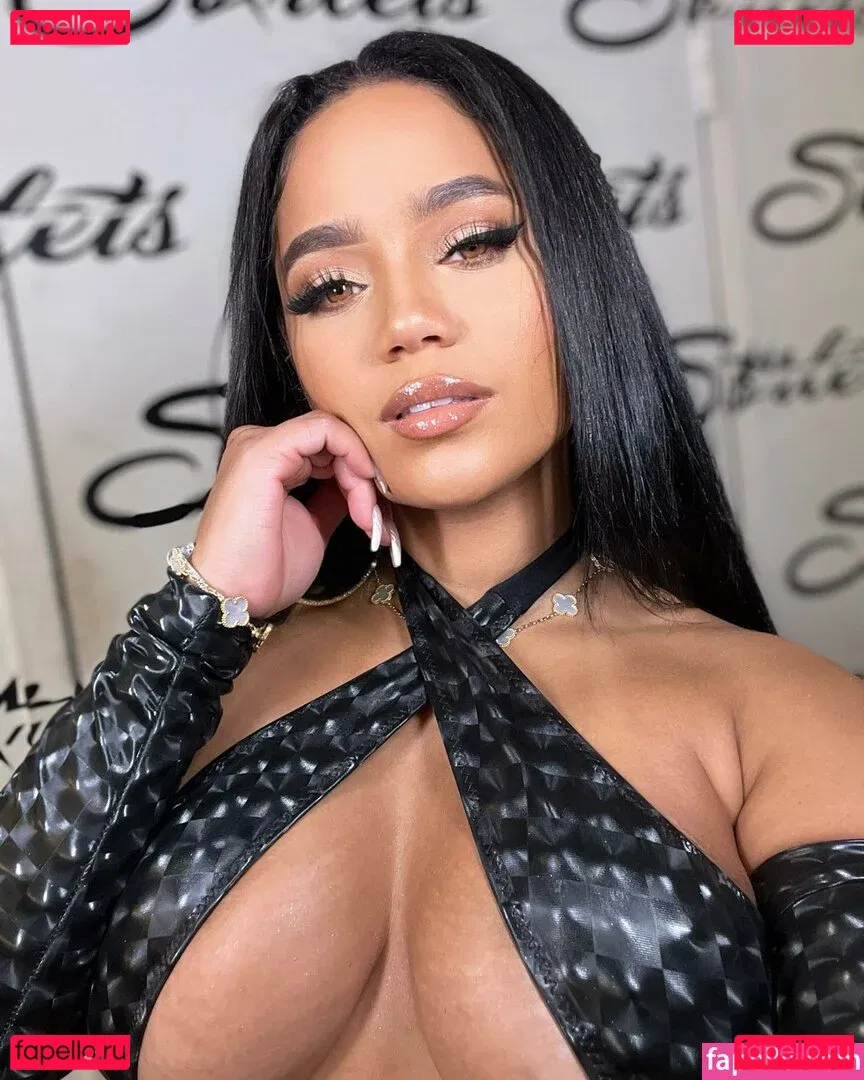 Makeawishstar Onlyfans Photo Gallery 