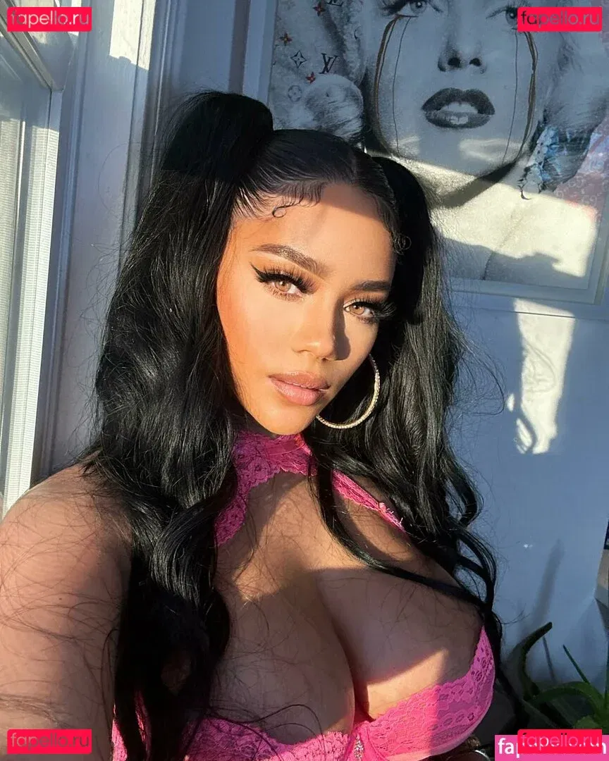 Makeawishstar Onlyfans Photo Gallery 