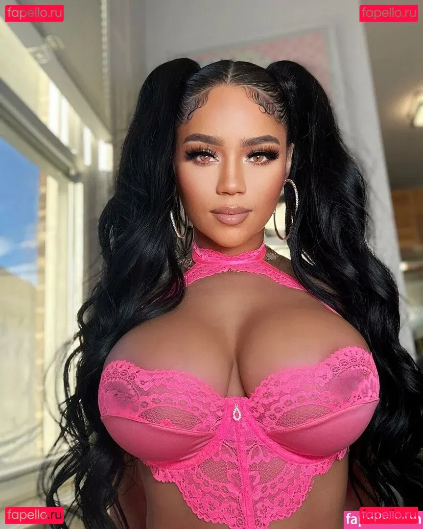 Makeawishstar Onlyfans Photo Gallery 