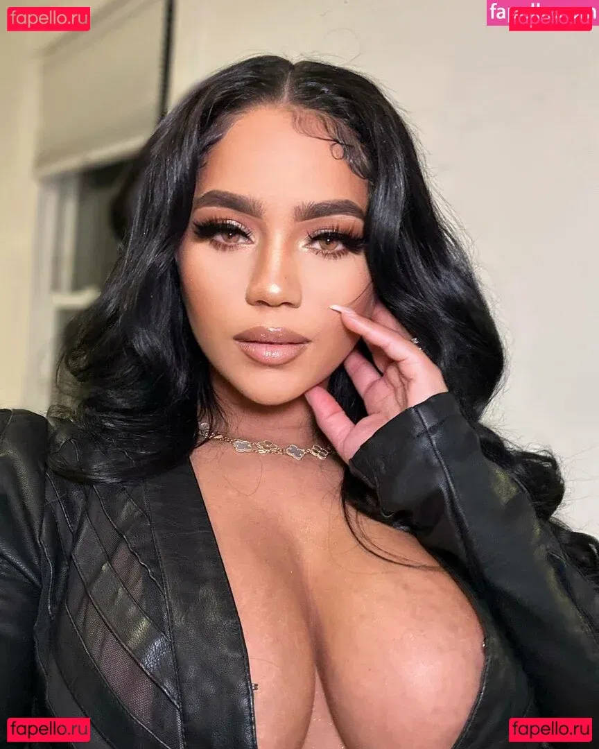 Makeawishstar Onlyfans Photo Gallery 