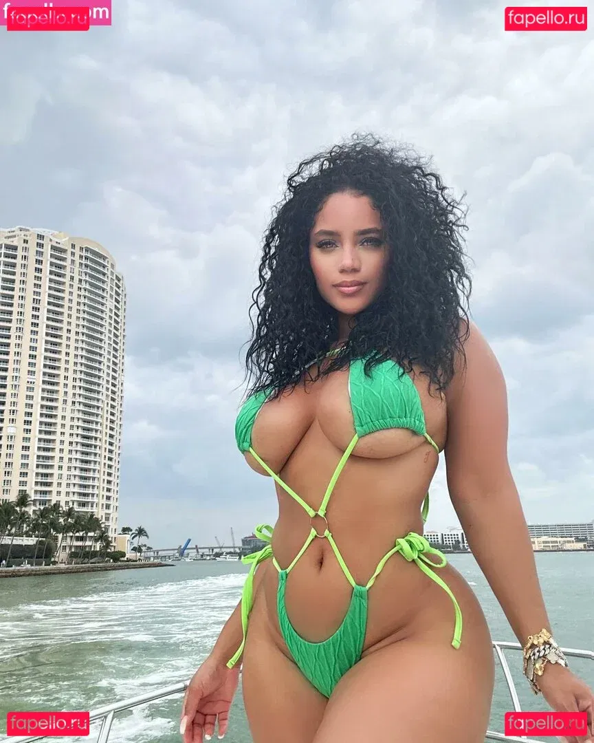 Makeawishstar Onlyfans Photo Gallery 