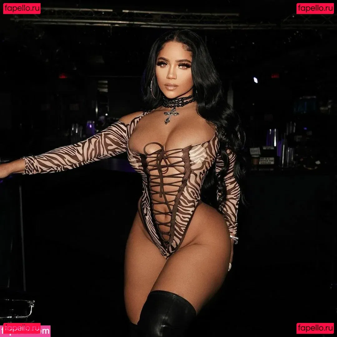 Makeawishstar Onlyfans Photo Gallery 