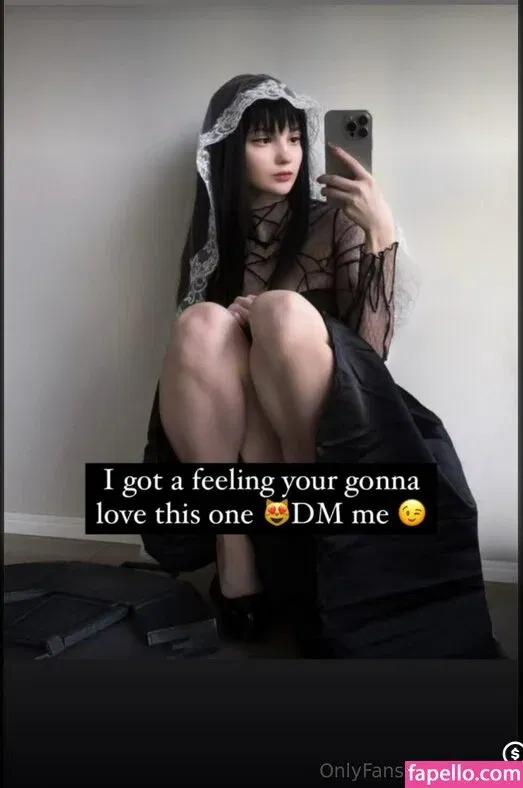 catiescos Onlyfans Photo Gallery 