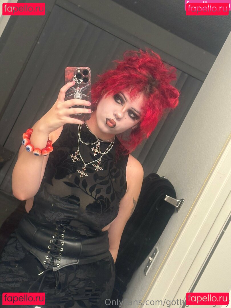 gothgamergirly Nude Onlyfans Photo 29